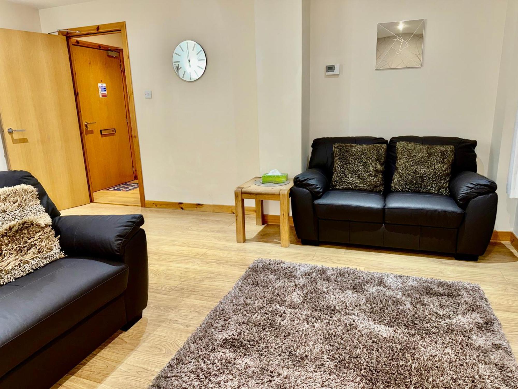 Azim&Suzi's city centre apartment Inverness Esterno foto